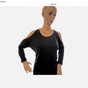 Chaser Cold Shoulder Open Back Black LS New Top Small